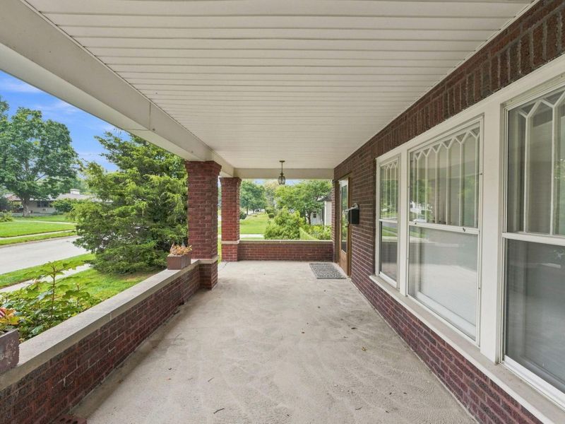 77 Wetmore Road, Columbus, OH 43214 Photo 3