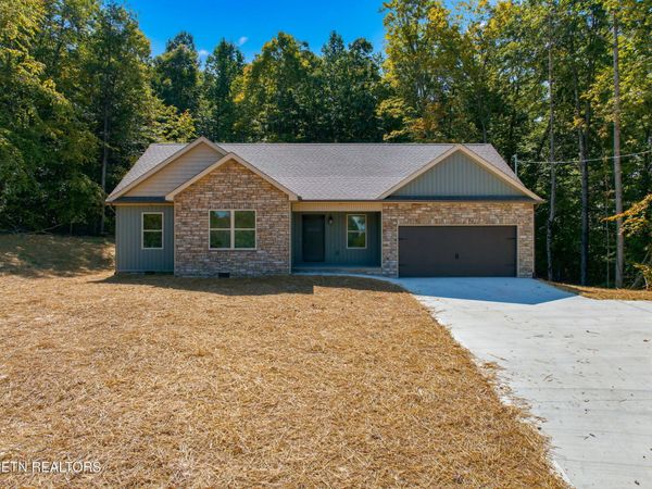 126 Cross Creek Circle, Maynardville, TN 37807