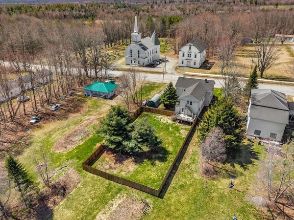 48 Main Road, Charleston, ME 04422