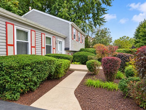 1329 Elm Drive , Schaumburg, IL 60194