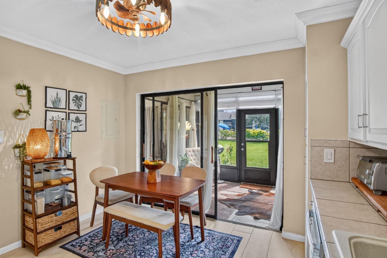 3212 S Lakeview Circle, Unit 10104, Fort Pierce, FL 34949 Photo