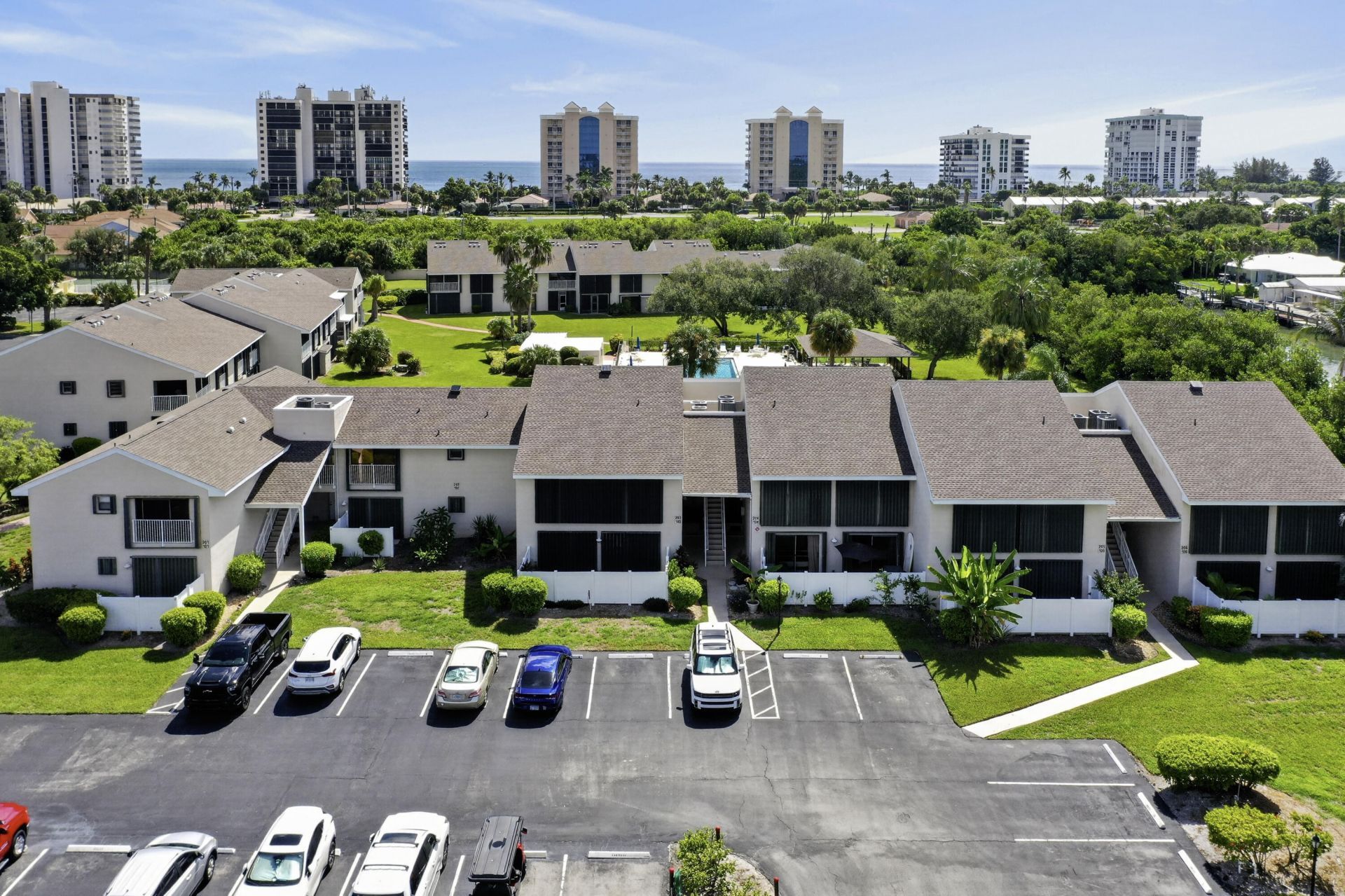 3212 S Lakeview Circle, Unit 10104, Fort Pierce, FL 34949 Photo