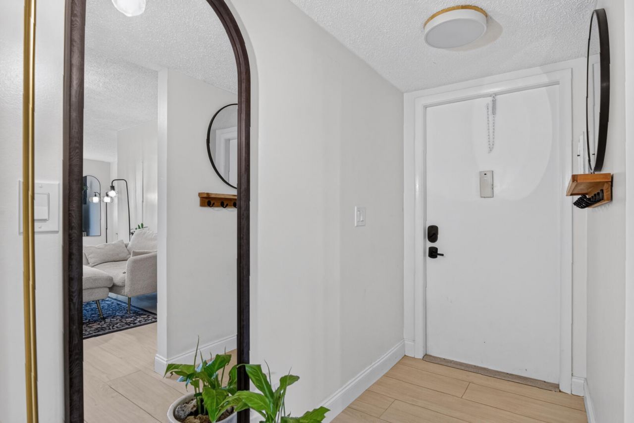 3212 S Lakeview Circle, Unit 10104, Fort Pierce, FL 34949 Photo