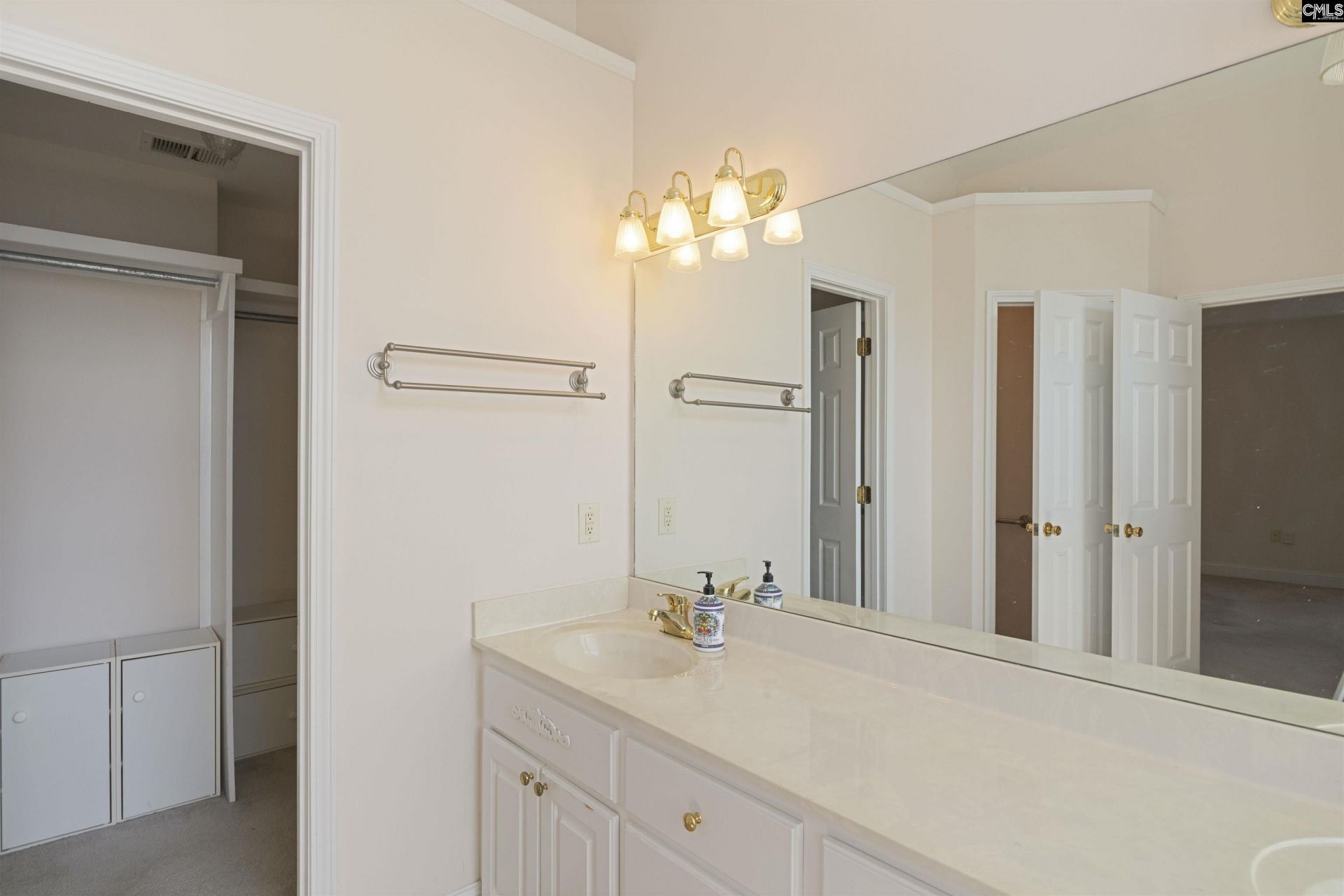 1008 Sunset Point Road Photo 25