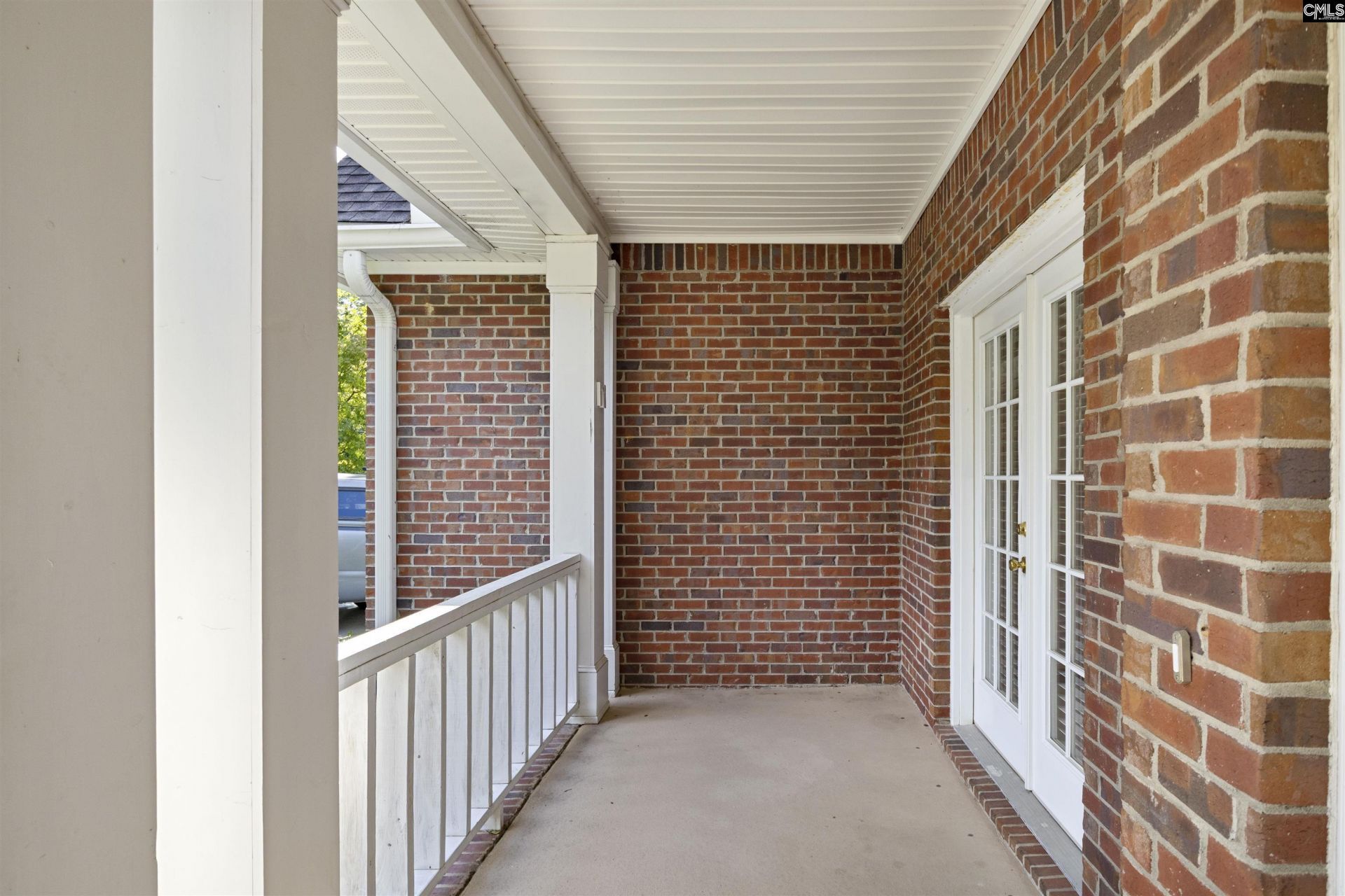 1008 Sunset Point Road Photo 4