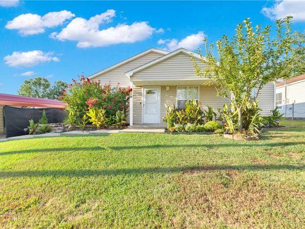 13801 Saratoga Drive , Rogers, AR 72758