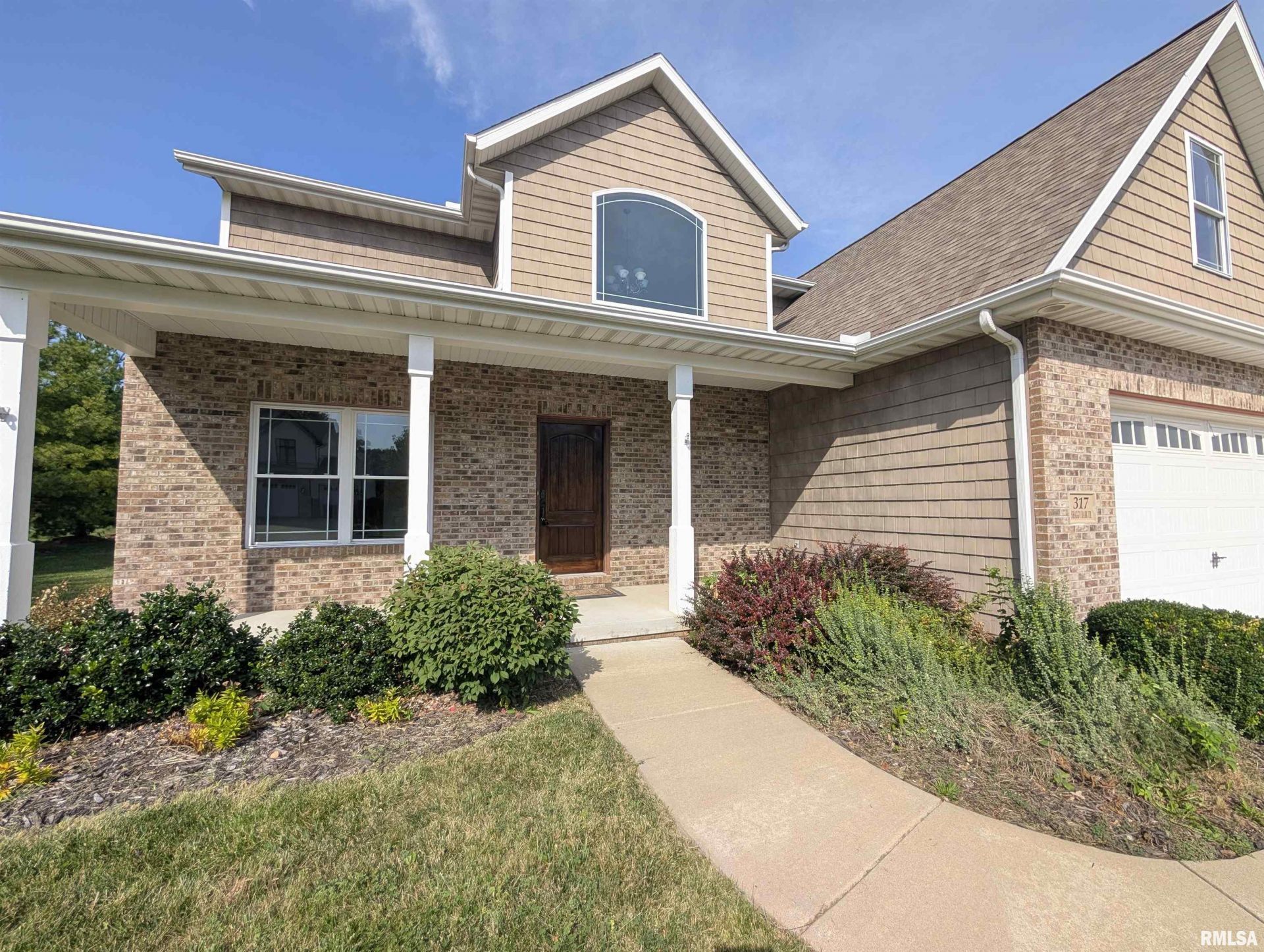317 Shaggybark Trail, Morton, IL 61550 Main Photo