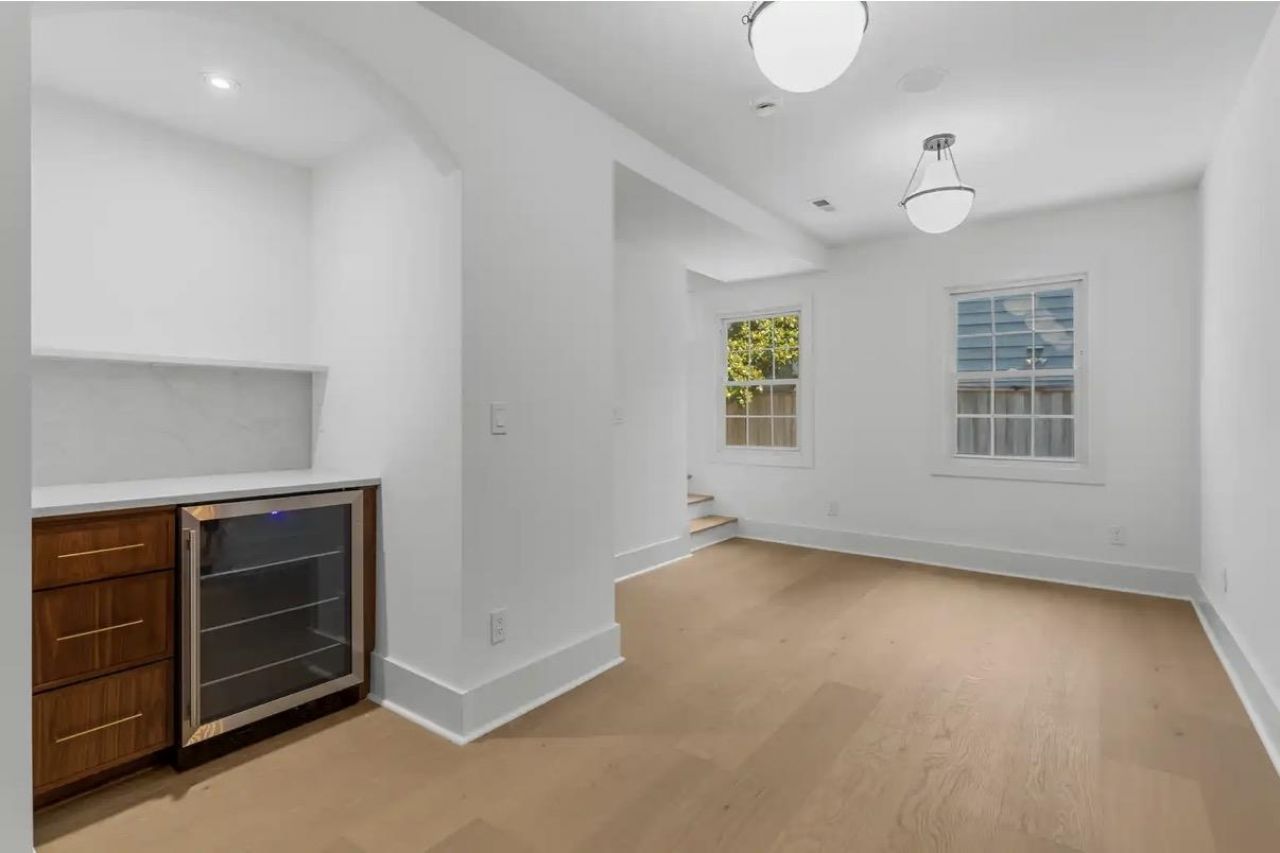 5703 Pickens Ave. Photo 14