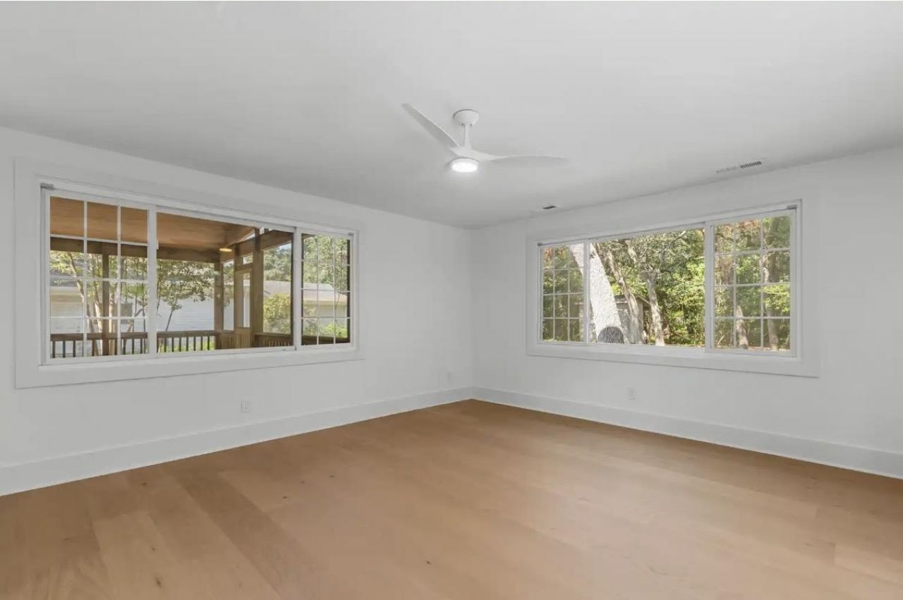 5703 Pickens Ave. Photo 37