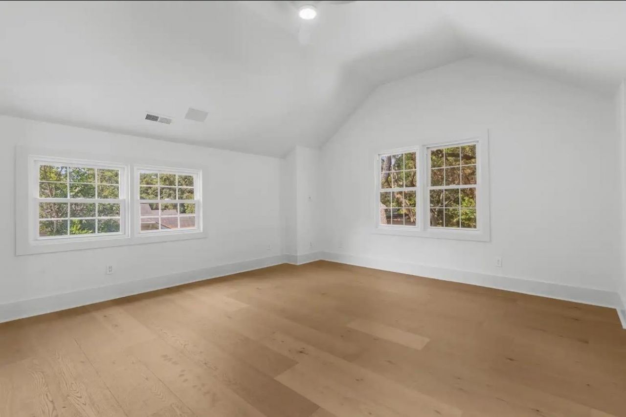 5703 Pickens Ave. Photo 43