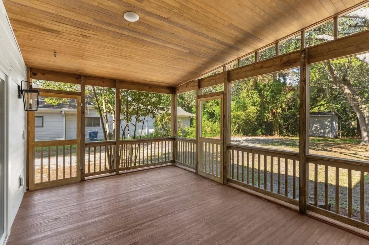 5703 Pickens Ave. Photo 48