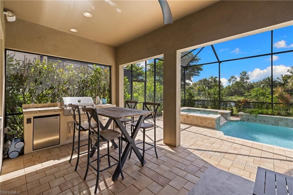 16168 Aberdeen Ave, Naples, FL 34110 Photo