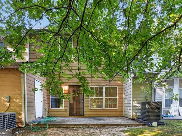 213 Brookview Drive, Riverdale, GA 30274