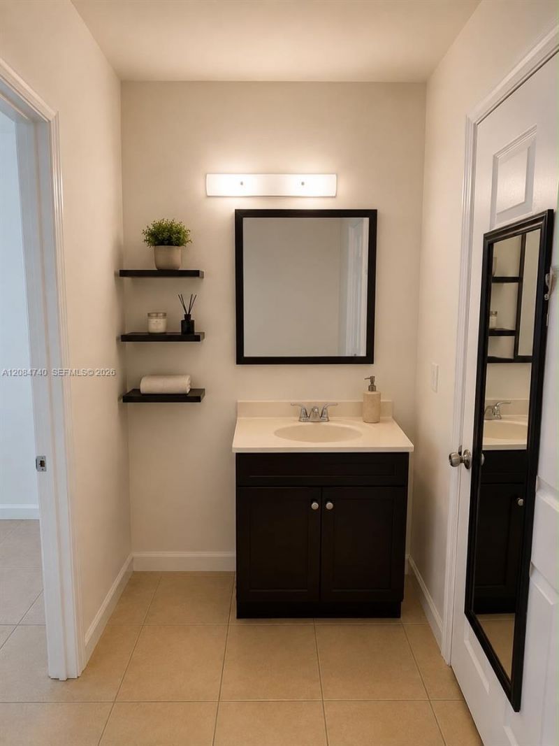 9440 Live Oak Pl, Unit 106, Davie, FL 33324 Photo