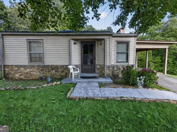 959 Hillcrest Drive, Mc Caysville, GA 30555