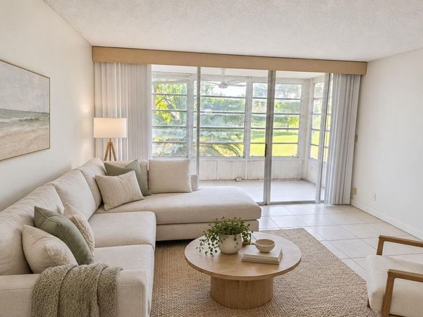 8320 SANDS POINT Boulevard, Unit M207, Tamarac, FL 33321