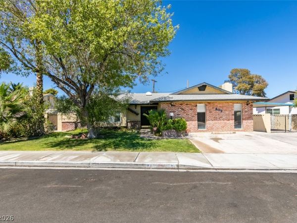 409 Estella Avenue , Las Vegas, NV 89107