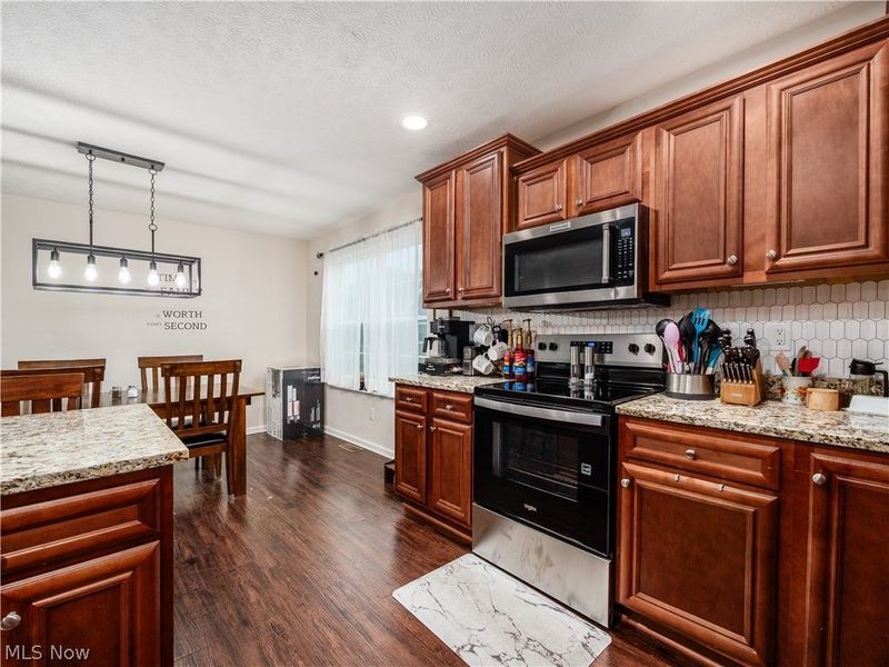 792 Francis Drive, Heath, OH 43056 Photo 12