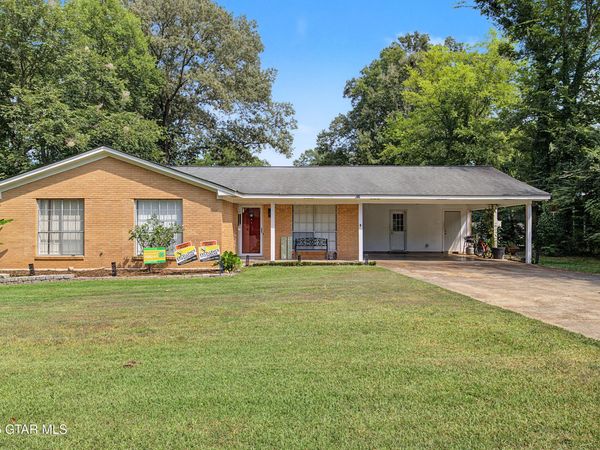 202 Rosewood Drive, Starkville, MS 39759