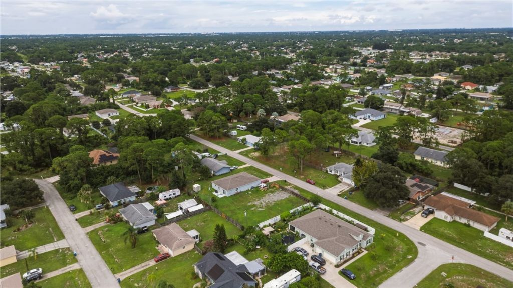 280 Deauville Avenue Se, Palm Bay, FL 32909 Photo