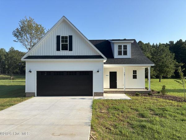187 Spring Meadows Drive , Aberdeen, NC 28315