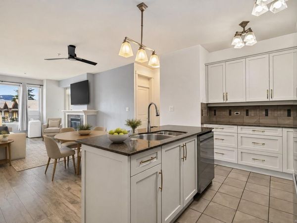 3226 Jacklin Rd, Unit #306, Langford, BC V9B 0J5