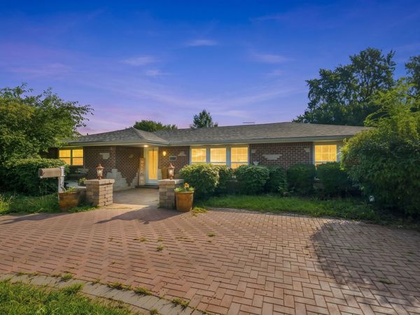 1124 Gael Drive , Joliet, IL 60435