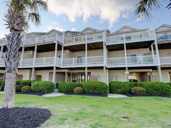 314 Sea Star Circle , Unit 314, Surf City, NC 28445