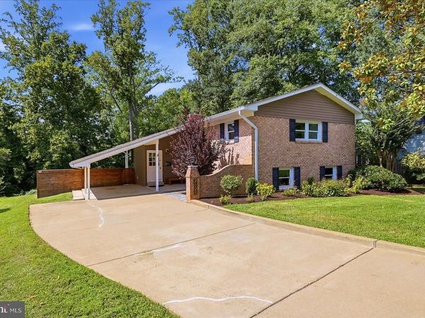 2621 CHILDS LANE, ALEXANDRIA, VA 22308