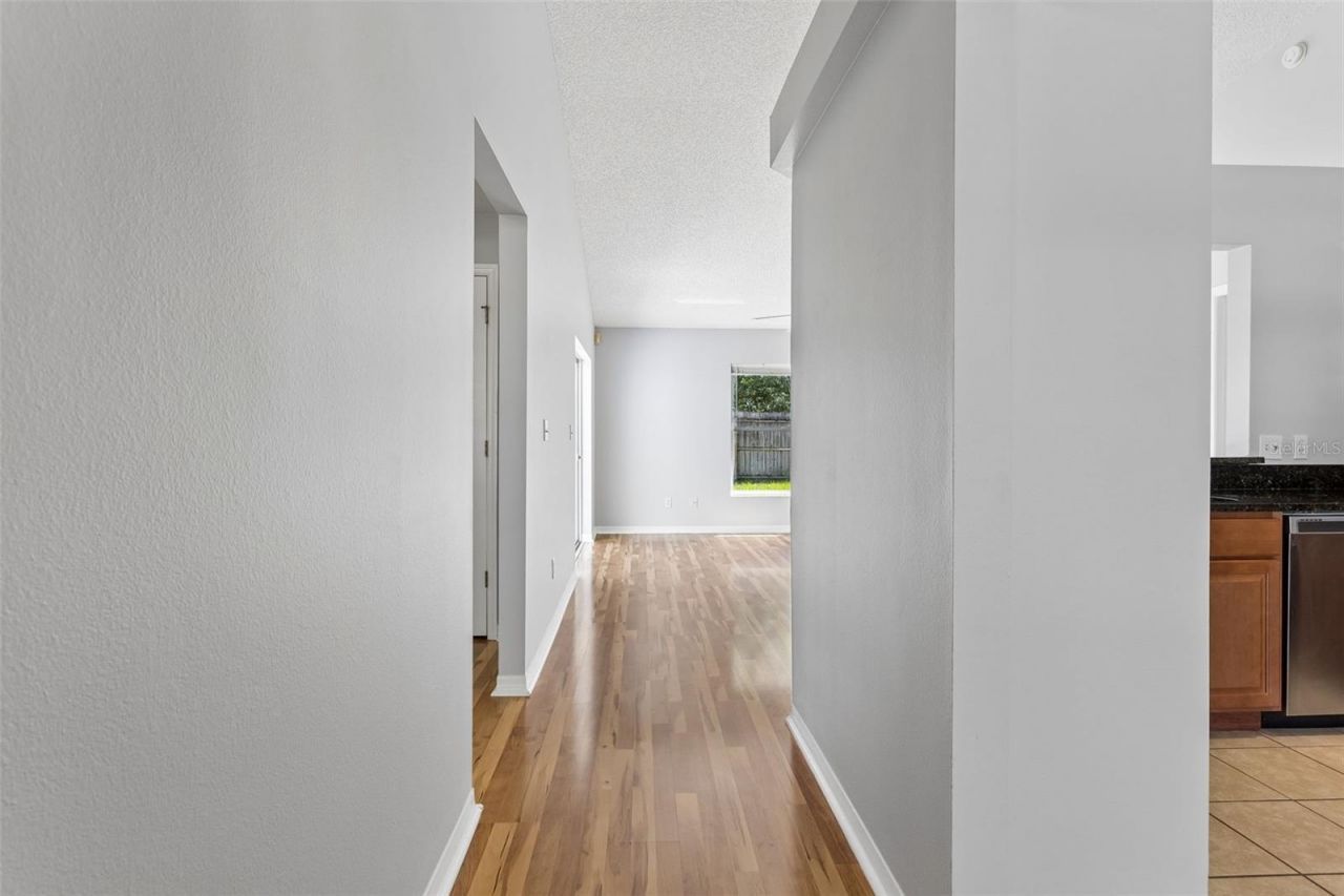 2657 Winchester Circle, Eustis, FL 32726 Photo