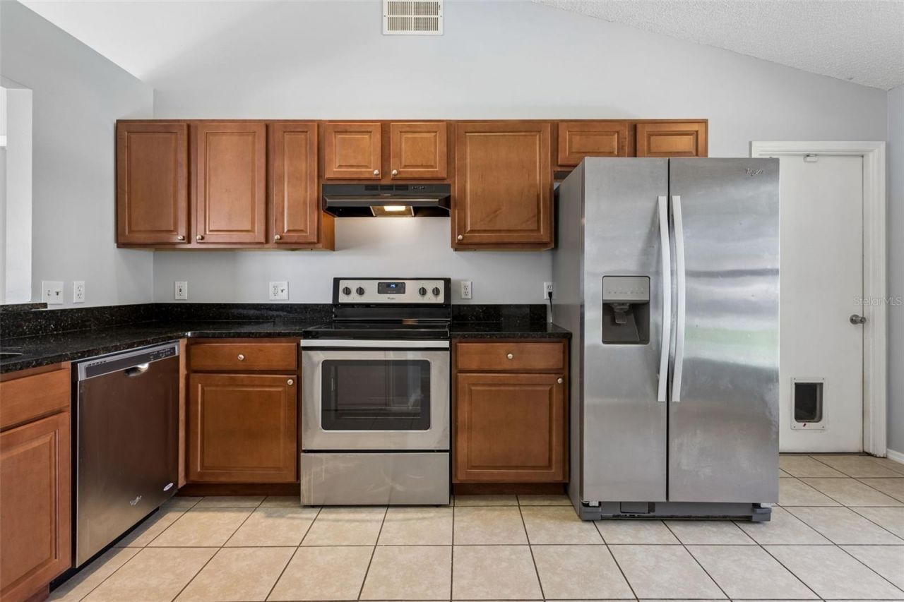 2657 Winchester Circle, Eustis, FL 32726 Photo