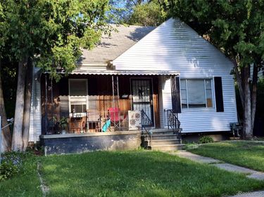 955 Salisbury Avenue , Flint, Mi 48532