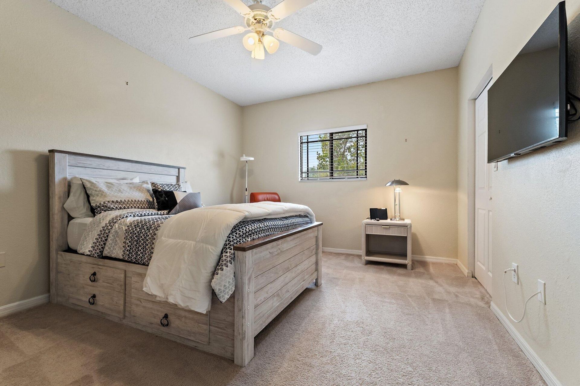 2811 Grande Parkway, Unit 103, Palm Beach Gardens, FL 33410 Photo