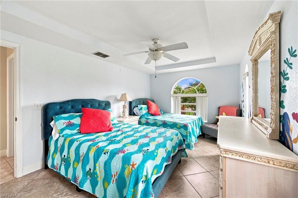 2138 SE 5th Pl, Cape Coral, FL 33990 Photo