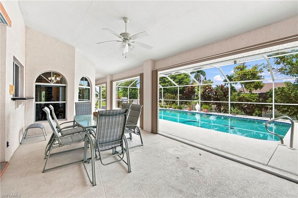 2138 SE 5th Pl, Cape Coral, FL 33990 Photo