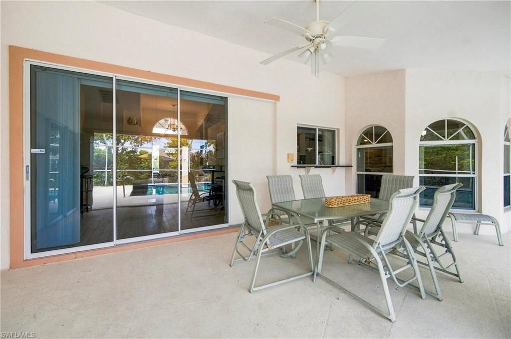 2138 SE 5th Pl, Cape Coral, FL 33990 Photo