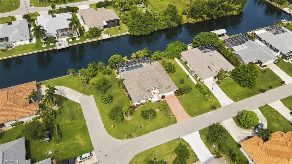 2138 SE 5th Pl, Cape Coral, FL 33990 Photo