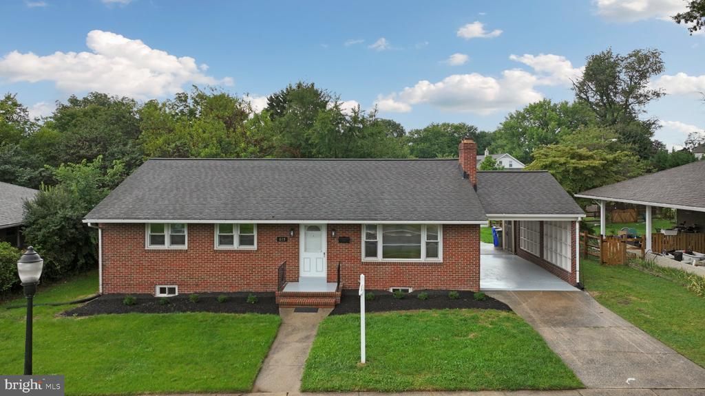 615 TANEY AVENUE , FREDERICK, MD 21702