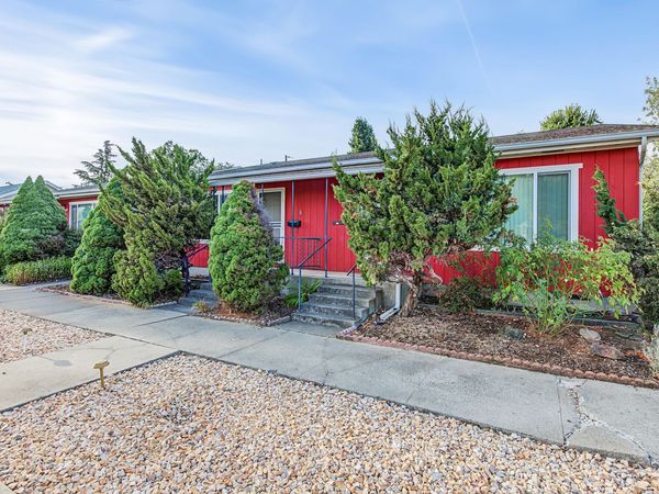 1007 W 9th Street, Medford, OR 97501