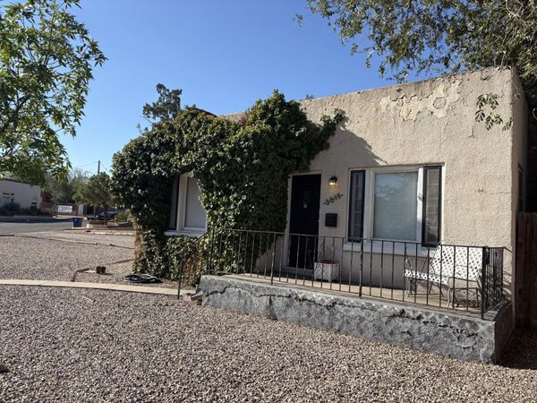 3518 Campus Boulevard NE, Albuquerque, NM 87106