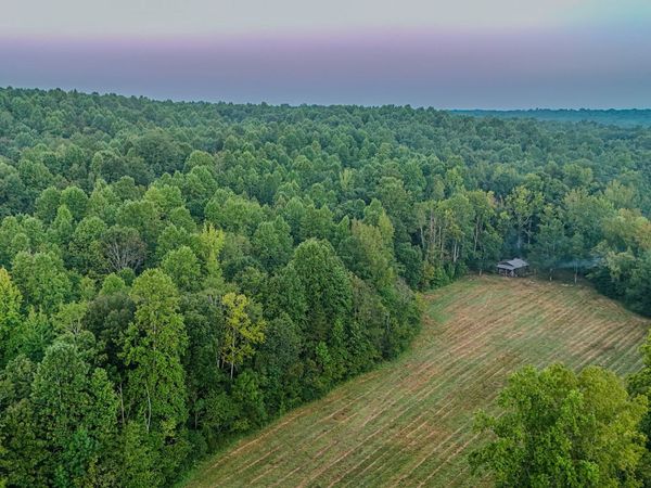 965 Flag Springs Rd , Lynnville, TN 38472