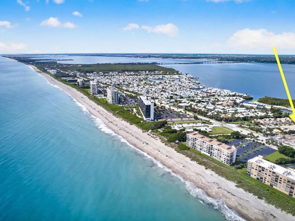 120 PEPPER Lane, Jensen Beach, FL 34957