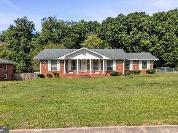 6125 Phillips Drive, Morrow, GA 30260