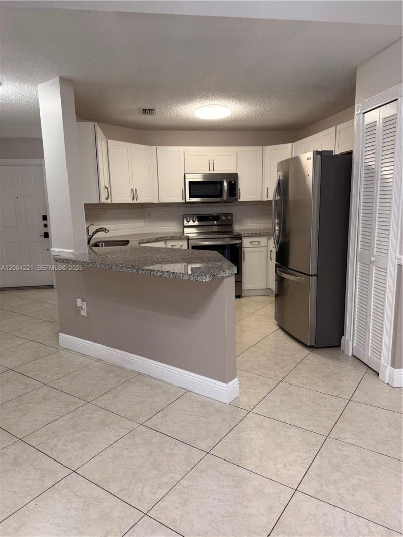 12837 SW 65th Ter, Unit 12837, Miami, FL 33183 Photo