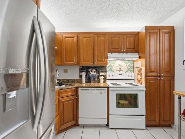 7400 NW 17th St , Unit 107, Plantation, FL 33313
