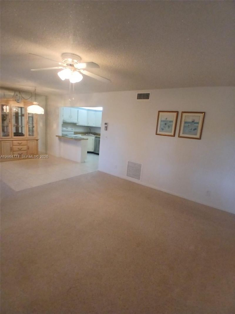 3561 Pine Tree Ct, Unit D-2, Greenacres, FL 33463 Photo