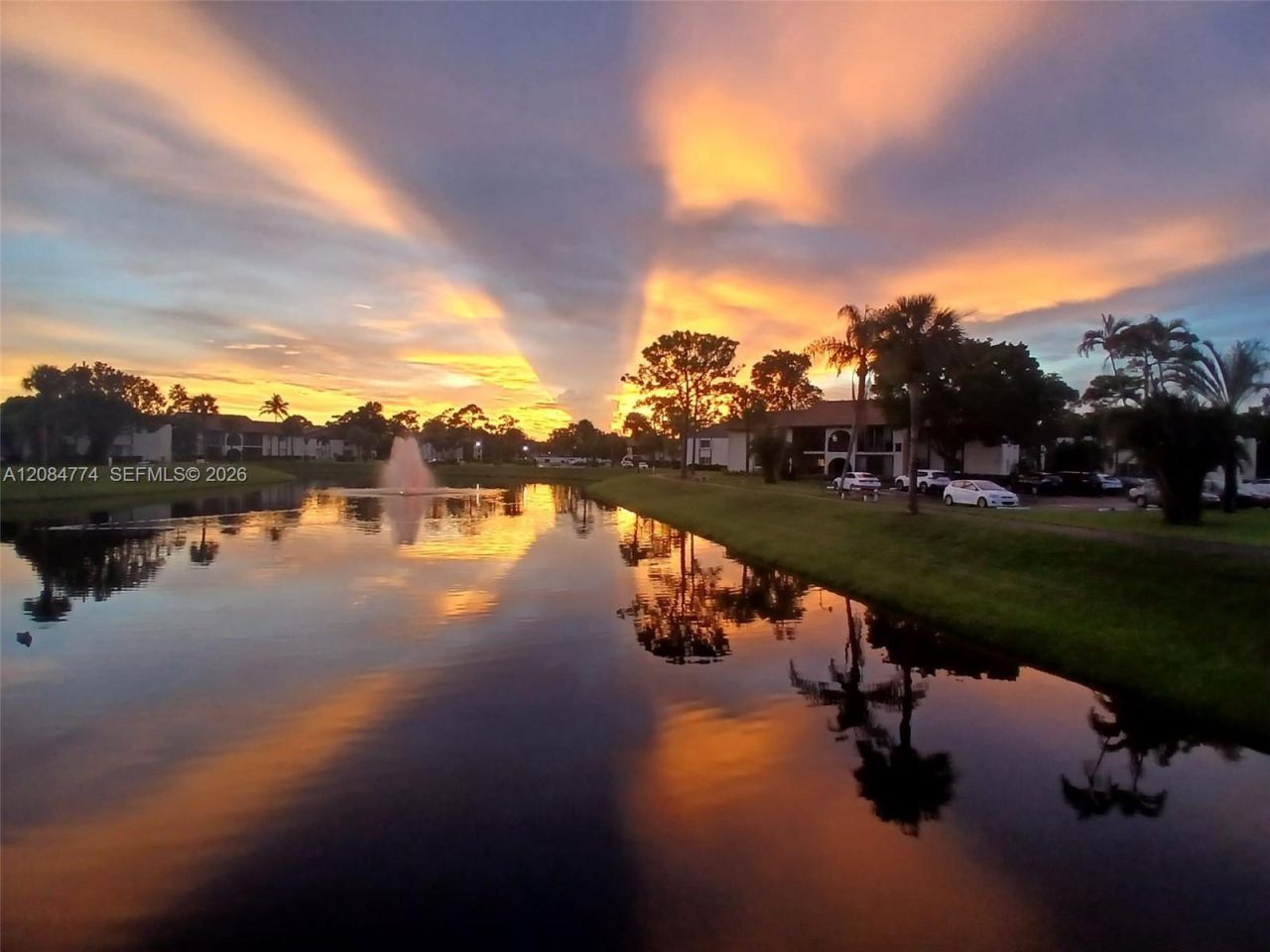 3561 Pine Tree Ct, Unit D-2, Greenacres, FL 33463 Photo