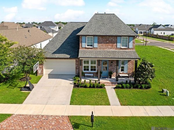 2720 Lexington Lakes Ave, Baton Rouge, LA 70810