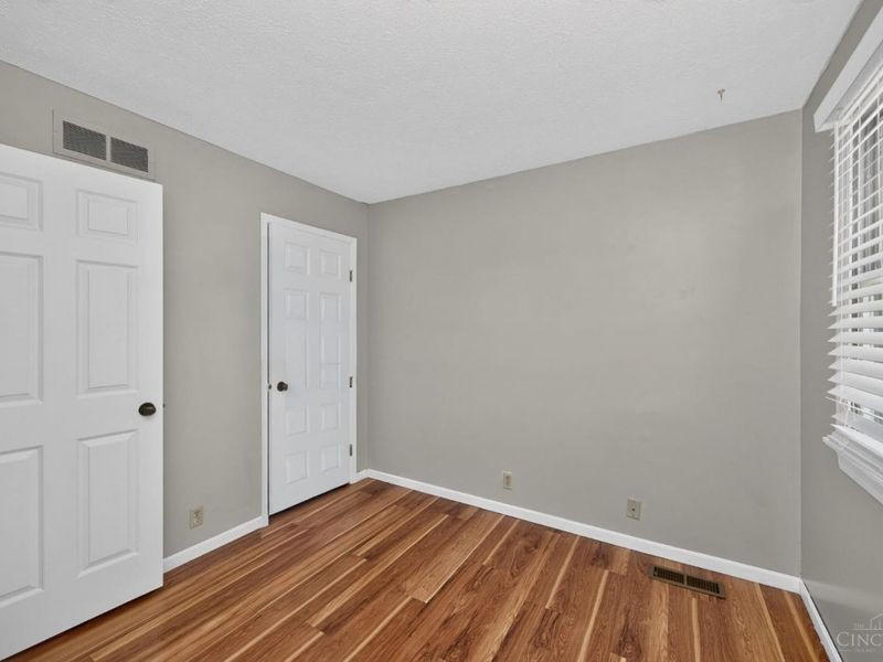 7532 Cinnamon Woods Drive, West Chester, OH 45069 Photo 24