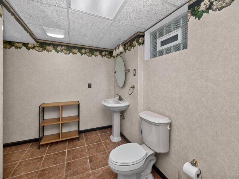 7532 Cinnamon Woods Drive, West Chester, OH 45069 Photo 48